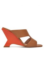 Pinko Klapki Darly 06 SD0043 P001 Beżowy. Brązowe klapki Pinko, bez wzorów, ze skóry, bez obcasa, bez zapięcia. Za 1,139.00 zł.