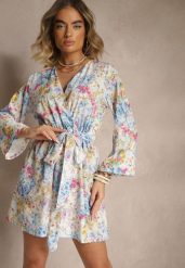 Jasnoniebieski Kopertowy Kombinezon z Wiązanym Paskiem i Rozszerzanymi Rękawami Telurea. Niebieskie sukienki Renee, na co dzień, bez wzorów, eleganckie, bez kołnierzyka, bez ramiączek, kopertowe. W wyprzedaży za 83.99 zł.
