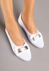 Białe Balerinki z Kokardą i Metalicznymi Ozdobami Litelline. Białe baleriny Born2be, z aplikacjami, eleganckie, bez obcasa, bez zapięcia. Za 39.99 zł.