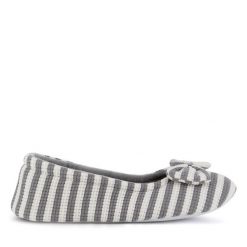 Kapcie Home & Relax. Szare kapcie Home & Relax, bez wzorów. Za 49.99 zł.
