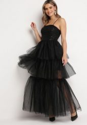 Czarna Sukienka Maxi z Tiulowymi Falbanami i Ozdobnymi Cekinami Joliette. Czarne sukienki Born2be, m, bez wzorów, z materiału, bez kołnierzyka, bez ramiączek, maxi, rozkloszowane. W wyprzedaży za 167.99 zł.