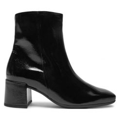 Botki Gabor. Czarne botki Gabor, bez wzorów, bez obcasa, na słupku, bez zapięcia. Za 609.99 zł.