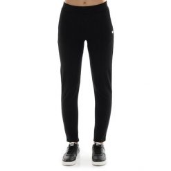 Bluza z bawełna z kieszenie na co dzień na siłownię. Czarne bluzy LEONE 1947 APPAREL, bez wzorów, z bawełny, bez kaptura, na fitness i siłownię. W wyprzedaży za 112.15 zł.