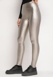 Srebrne Legginsy z Ekoskóry z Wysokim Stanem i Polarem Labrine. Szare legginsy Born2be, bez wzorów, z jeansu, eleganckie. W wyprzedaży za 42.49 zł.
