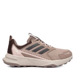 Trekkingi adidas. Brązowe buty trekkingowe adidas, bez zapięcia. Za 399.99 zł.