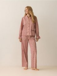 Dwuczęściowa piżama w kratkę - czerwony. Czerwone piżamy Reserved, l, bez wzorów, z bawełny, bez kołnierzyka, bez ramiączek. Za 159.99 zł.