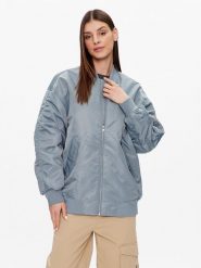 Calvin Klein Jeans Kurtka bomber J20J221082 Niebieski Oversize. Niebieskie kurtki Calvin Klein Jeans, xxl, bez wzorów, z jeansu, bez kaptura. Za 569.99 zł.