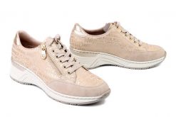 RIEKER N4316-62 beige, półbuty damskie. Brązowe półbuty wsuwane Rieker, bez wzorów, bez obcasa, na koturnie. Za 349.90 zł.