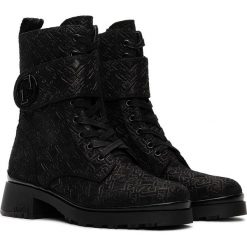 Botki damskie Liu Jo New Nancy 37B (SF1231 PX193 22222). Czarne botki Liu Jo, bez wzorów, z tkaniny, młodzieżowe, bez obcasa, bez zapięcia. Za 462.99 zł.