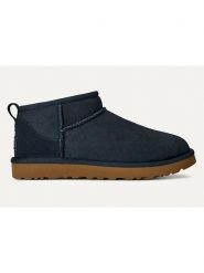 UGG Skórzane botki "Classic Ultra Mini" w kolorze granatowym rozmiar: 37. Niebieskie botki UGG, bez wzorów, bez obcasa, bez zapięcia. Za 632.42 zł.