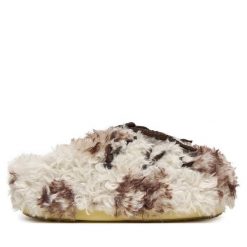 Śniegowce Moon Boot. Brązowe śniegowce Moon Boot, bez wzorów, bez zapięcia. Za 899.99 zł.