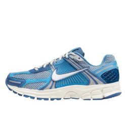 Buty do chodzenia dla dorosłych Nike Zoom Vomero 5 Worn Blue. Białe buty do biegania Nike, bez wzorów, z gumy, bez zapięcia, do biegania, nike zoom. Za 1,467.45 zł.