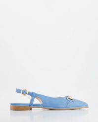 SANDAŁY Z KLAMRĄ ALICE-N85 S-T-CI. Sandały Venezia, bez wzorów, ze skóry, bez obcasa, bez zapięcia. Za 279.00 zł.