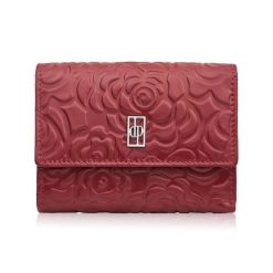 Portfel damski skórzany czerwony w orientacji poziomej RFID Paolo Peruzzi AL-15-RD. Czerwone portfele PAOLO PERUZZI, z aplikacjami, ze skóry. Za 79.00 zł.