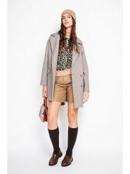 ASSUILI Płaszcz przejściowy w kolorze szarobrązowym rozmiar: 40. Brązowe płaszcze Assuili, bez wzorów, z wełny, klasyczne, bez kaptura. Za 437.17 zł.