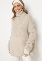 Beżowy Golf Oversize z Dzianiny z Wełną i Moherem Temittes. Brązowe swetry Born2be, bez wzorów, z dzianiny, eleganckie, bez ramiączek. W wyprzedaży za 161.49 zł.