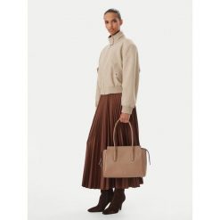 Torebka Furla. Brązowe torebki klasyczne Furla, bez wzorów, klasyczne, bez dodatków. Za 1,839.00 zł.