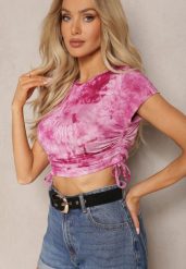 Fuksjowy Wiskozowy T-shirt ze Wzorem Tie-Dye z Wiązaniami po Bokach Iriandella. Czerwone t-shirty Renee, m, bez wzorów, z wiskozy, bez kołnierzyka, bez ramiączek. W wyprzedaży za 39.99 zł.