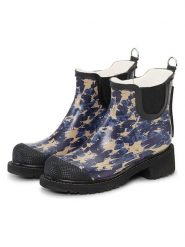 Ilse Jacobsen Kalosze ze wzorem rozmiar: 40. Kalosze Ilse Jacobsen, bez wzorów, z materiału, bez zapięcia. Za 284.82 zł.