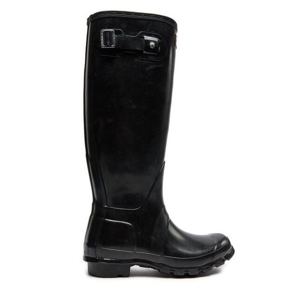 Kalosze Hunter. Czarne kalosze Hunter, bez wzorów, bez zapięcia. Za 379.99 zł.