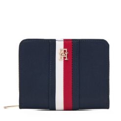Portfel Tommy Hilfiger. Niebieskie portfele Tommy Hilfiger, bez wzorów, z nylonu. Za 229.99 zł.