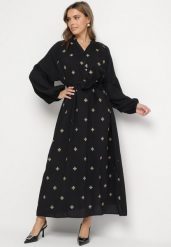 Czarna Wiskozowa Sukienka o Kroju Oversize z Ozdobnym Haftem Naleniel. Czarne sukienki Born2be, na co dzień, m, bez wzorów, z wiskozy, bez kołnierzyka, bez ramiączek, maxi, oversize. W wyprzedaży za 118.99 zł.