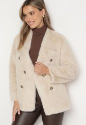 Jasnobeżowa Kurtka z Futrem na Guziki Taretta. Brązowe kurtki Born2be, m, bez wzorów, z futra, eleganckie, bez kaptura. W wyprzedaży za 286.99 zł.