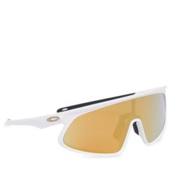 Okulary przeciwsłoneczne Oakley. Białe okulary przeciwsłoneczne Oakley, bez wzorów. Za 949.99 zł.