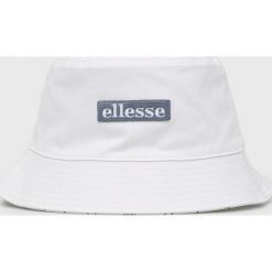 Ellesse kapelusz dwustronny bawełniany kolor biały bawełniany. Białe kapelusze Ellesse, bez wzorów, z bawełny. W wyprzedaży za 93.99 zł.
