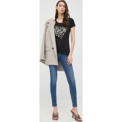 Liu Jo t-shirt bawełniany WF2375.JS923 kolor czarny. Czarne t-shirty Liu Jo, bez wzorów, z bawełny, bez kołnierzyka, bez ramiączek. Za 339.99 zł.
