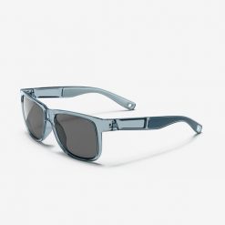 Okulary przeciwsłoneczne kat. 3 MH 140. Niebieskie okulary przeciwsłoneczne Decathlon, bez wzorów, z kauczuku, szklane. Za 59.99 zł.