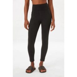 Damskie legginsy 7/8 Girlfriend Collective Compressive High-Rise. Czarne legginsy GIRLFRIEND COLLECTIVE, bez wzorów. Za 389.50 zł.