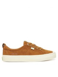 Cariuma Trampki Oca 100102O02W080 Brązowy. Brązowe trampki CARIUMA, bez wzorów, ze skóry, bez zapięcia. Za 359.99 zł.