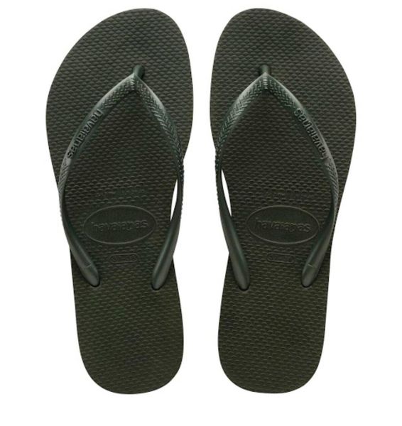 Klapki damskie Havaianas Slim. Zielone klapki Havaianas, bez wzorów, klasyczne, bez obcasa, bez zapięcia. Za 160.50 zł.