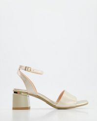 SANDAŁY DAMSKIE 3942 1097 GOLD. Sandały Venezia, bez wzorów, ze skóry, bez obcasa, bez zapięcia. Za 459.00 zł.