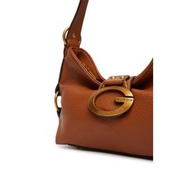 Torebka Guess. Brązowe torebki klasyczne Guess, z aplikacjami, klasyczne, bez dodatków. Za 589.99 zł.