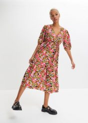 Sukienka midi z kieszeniami. Zielone sukienki bonprix, bez wzorów, bez kołnierzyka, bez ramiączek, midi. Za 159.99 zł.