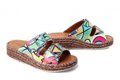 MANITU 900183-00 bunt, klapki damskie. Klapki Manitu, bez wzorów, ze skóry, bez obcasa, bez zapięcia. Za 229.42 zł.