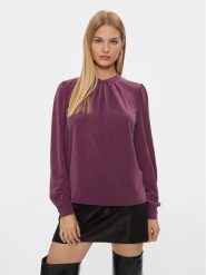 ONLY Bluzka 15303795 Fioletowy Regular Fit. Fioletowe bluzki ONLY, m, bez wzorów, z syntetyku, bez kołnierzyka, bez ramiączek. Za 89.99 zł.