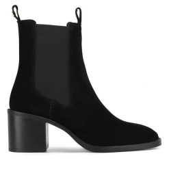 Botki Sergio Bardi. Czarne botki Sergio Bardi, bez wzorów, bez obcasa, na słupku, bez zapięcia. Za 299.99 zł.