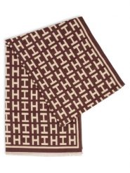 Marie Lund Szalik Kobiety wiskoza brązowy|beżowy, ONE SIZE. Brązowe szaliki i kominy Marie Lund, bez wzorów, z wiskozy, klasyczne. Za 99.95 zł.