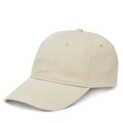 Czapka z daszkiem Calvin Klein. Białe czapki z daszkiem Calvin Klein, bez wzorów. Za 112.99 zł.