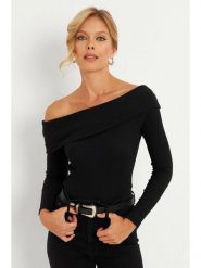 Cool and sexy Bluzka w kolorze czarnym rozmiar: M. Czarne bluzki Cool and sexy, m, bez wzorów, bez kołnierzyka, bez ramiączek. Za 41.79 zł.