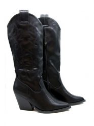 Bellucci Kozaki w kolorze czarnym rozmiar: 38. Czarne kozaki Bellucci, na zimę, bez wzorów, bez obcasa, bez zapięcia. Za 187.96 zł.