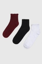 Skarpety 3-pack. Skarpetki MOODO, bez wzorów, z bawełny. Za 34.99 zł.