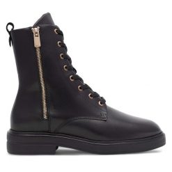 Botki Sergio Bardi. Czarne botki Sergio Bardi, bez wzorów, bez obcasa, na płaskiej podeszwie, bez zapięcia. Za 189.99 zł.