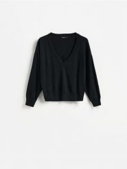 Sweter z domieszką wełny - czarny. Czarne swetry Reserved, l, bez wzorów, z dzianiny, bez ramiączek. Za 119.99 zł.