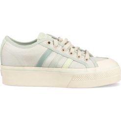 Adidas Originals tenisówki NIZZA PLATFORM damskie kolor turkusowy. Niebieskie trampki adidas Originals, bez wzorów, z gumy, bez zapięcia. W wyprzedaży za 234.99 zł.