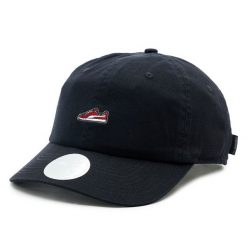 Czapka z daszkiem Puma. Czarne czapki z daszkiem Puma, bez wzorów. Za 69.99 zł.