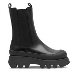 Botki Badura. Czarne botki Badura, bez wzorów, bez obcasa, na płaskiej podeszwie, bez zapięcia. Za 249.99 zł.